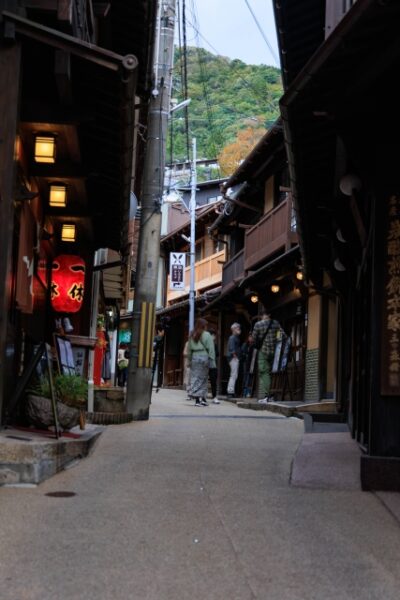 有馬温泉湯本坂の風景