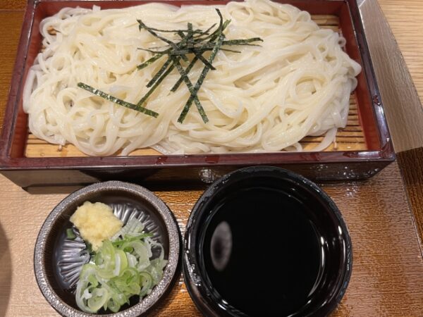 富山名物、氷見うどん