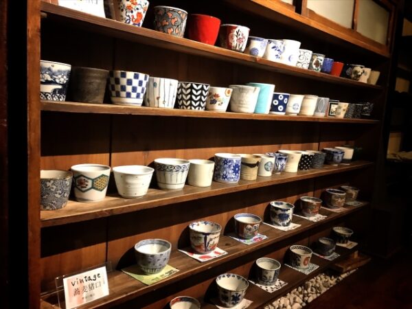 有田焼のおちょこたち